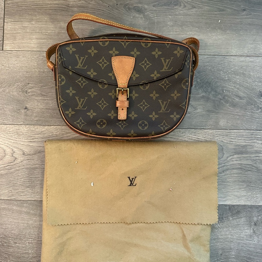 Louis Vuitton Jeune Fille MM shoulder bag
